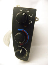 Load image into Gallery viewer, Temp Climate AC Heater Control Honda Civic 1999 99 2000 00 - MRK17152
