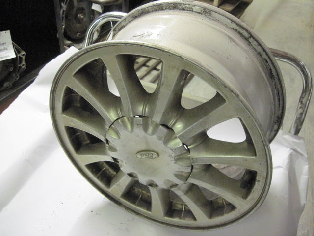 Wheel Rim Ford Windstar 2000 - MRK17534 – Tom's Foreign Auto Parts