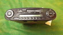 Load image into Gallery viewer, Radio Beetle 2002 02 2003 03 2004 04 - MM29542

