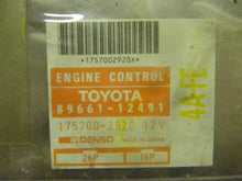 Load image into Gallery viewer, ECU ECM COMPUTER TOYOTA COROLLA 1991 91 1992 92 FED - MRK30152
