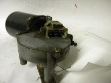 Load image into Gallery viewer, Windshield Wiper Motor   0 - MRK32432
