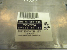 Load image into Gallery viewer, ECU ECM COMPUTER Toyota Camry Solara 2000 00 4cyl Auto - MRK33040
