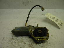 Load image into Gallery viewer, POWER WINDOW MOTOR Expedition Navigator 1997 97 1998 98 1999 99 Front Right - MRK33358
