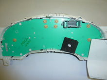 Load image into Gallery viewer, Speedometer Cluster Saturn Vue 2004 - MRK34505

