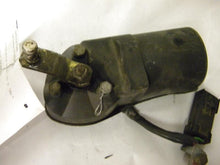 Load image into Gallery viewer, WINDSHIELD WIPER MOTOR Jeep Grand Cherokee 99 00 01 02 03 04 - MRK39596
