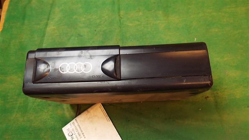 CD CHANGER Audi A4 A6 A8 1997 97 98 99 00 01 02 03 - 05 - MM46745