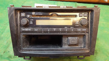 Load image into Gallery viewer, RADIO Honda CR-V Insight 07 08 09 10 11 12 13 14 - MM50298
