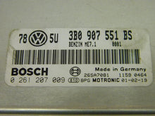 Load image into Gallery viewer, ECU ECM COMPUTER AUDI A6 PASSAT 2001 V6 2.8 - MRK64724
