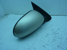 Load image into Gallery viewer, SIDE VIEW MIRROR Infiniti I35 I30 00 01 02 03 04 Right - MRK73684
