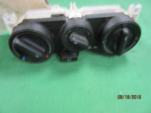 Load image into Gallery viewer, Temp Climate AC Heater Control Range Rover Discovery 1993 93 94 95 96 7 98 99 - MM80787
