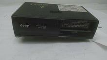 Load image into Gallery viewer, Radio  GRAND CHEROKEE 2004 - MM83171
