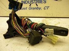 Load image into Gallery viewer, Column Switch Cadillac Seville 2001 - MRK88671
