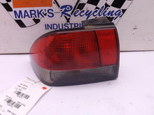 Load image into Gallery viewer, Tail Lamp Light  SAAB 900 1998 - MRK88704
