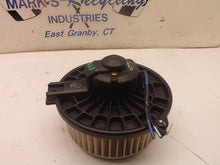 Load image into Gallery viewer, HEATER BLOWER MOTOR HONDA CIVIC ELEMENT 01 02 03 - 05 - MRK91539
