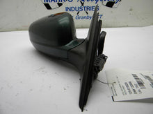 Load image into Gallery viewer, SIDE VIEW MIRROR VW PASSAT 1999 00 01 02 03 04 Right - MRK92061
