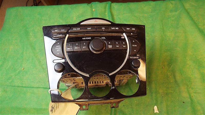 CD Changer Mazda RX8 6 3 2003 03 2004 04 2005 05 06 07 08 - MM92856