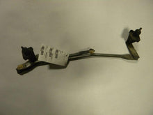 Load image into Gallery viewer, WIPER TRANSMISSION Hombre Envoy S10 Blazer Bravada 94 95 96 97 98 99 00 01 - 05 - MRK93531
