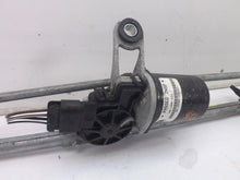 Load image into Gallery viewer, Windshield Wiper Motor Dodge Nitro 2008 - MRK103075
