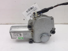 Load image into Gallery viewer, REAR WIPER MOTOR Town &amp; Country Voyager Caravan Voyager 96-00 - MRK112563
