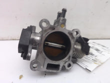 Load image into Gallery viewer, THROTTLE BODY HYUNDAI ELANTRA SPECTRA 03 04 05 06 - MRK114364
