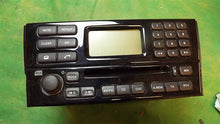 Load image into Gallery viewer, Radio Jaguar XJ8 2004 04 2005 05 2006 06 2007 07 AM FM CD - MM116221
