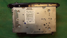 Load image into Gallery viewer, Radio Jaguar XJ8 2004 04 2005 05 2006 06 2007 07 AM FM CD - MM116221
