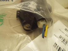 Load image into Gallery viewer, HEATER BLOWER MOTOR Accord Civic Integra 1982 82 - 89 - MRK116352
