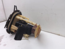 Load image into Gallery viewer, FUEL PUMP Hyundai Santa Fe 2003 03 - MRK122743
