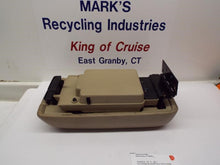 Load image into Gallery viewer, Console Ford Fusion 2007 - MRK124676

