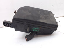 Load image into Gallery viewer, FUSE BOX Hyundai Elantra Tiburon 03 04 05 06 07 08 - MRK126969
