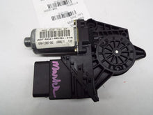Load image into Gallery viewer, Power Window Motor Volkswagen Passat 2001 - MRK128700
