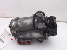 Load image into Gallery viewer, AC A/C AIR CONDITIONING COMPRESSOR Saturn Vue 02 03 04 - MRK133485
