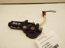 Load image into Gallery viewer, POWER WINDOW MOTOR Concorde New Yorker LHS Intrepid 1993 93 94 95 96 97 Right - MRK134748
