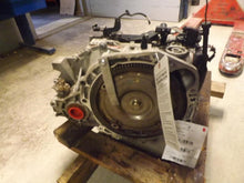Load image into Gallery viewer, AUTOMATIC TRANSMISSION Hyundai Sonata 2006 06 2007 07 - MRK135577
