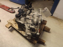 Load image into Gallery viewer, AUTOMATIC TRANSMISSION Hyundai Sonata 2006 06 2007 07 - MRK135577
