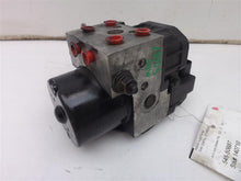 Load image into Gallery viewer, ABS PUMP Volvo V40 2000 00 2001 01 2002 02 2003 03 04 - MRK139291
