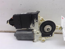 Load image into Gallery viewer, Power Window Motor Volkswagen Jetta 1999 - MRK140630
