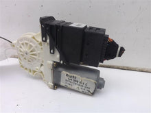 Load image into Gallery viewer, Power Window Motor Volkswagen Jetta 1999 - MRK140630

