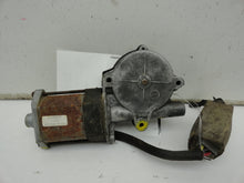 Load image into Gallery viewer, POWER WINDOW MOTOR F250 F50 F150 F450 Bronco 1992 92 1993 93 94 95 Right - MRK142309
