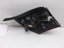 Load image into Gallery viewer, TAIL LIGHT LAMP ASSEMBLY Saturn Ion 03 04 05 06 07 Left - MRK147542
