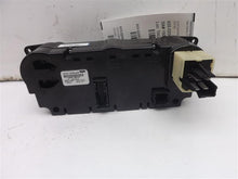 Load image into Gallery viewer, TEMPERATURE CONTROLS Focus 2008 08 2009 09 2010 10 2011 11 - MRK147659
