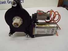 Load image into Gallery viewer, Power Window Motor Chrysler Pacifica 2005 - MRK148321
