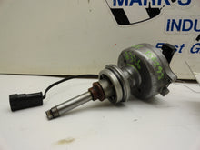 Load image into Gallery viewer, [INVENTORYCAR_YEAR_MAKE_MODEL] DISTRIBUTOR - MRK149365
