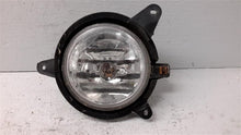 Load image into Gallery viewer, FOG LIGHT Sorento 2003 03 2004 04 2005 05 2006 06 Right - CTL150756
