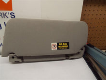 Load image into Gallery viewer, Interior Sun Visors  EXPEDITION 2003 - MRK150907

