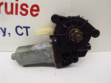 Load image into Gallery viewer, Power Window Motor  PT CRUISER 2005 - MRK151104
