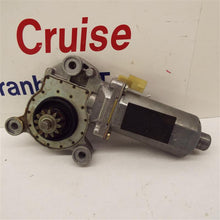 Load image into Gallery viewer, Power Window Motor  VOLVO 850 1994 - MRK152743
