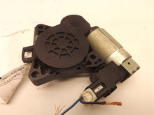 Load image into Gallery viewer, Power Window Motor Mazda 3 2005 - MRK158675
