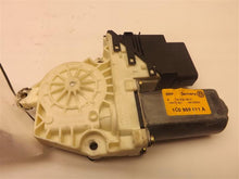 Load image into Gallery viewer, Power Window Motor Volkswagen Jetta 2002 - MRK159183
