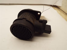 Load image into Gallery viewer, Mass Air Flow Sensor Meter MAF A4 TT Beetle Golf Golf Cabriolet 00-07 - MRK161122
